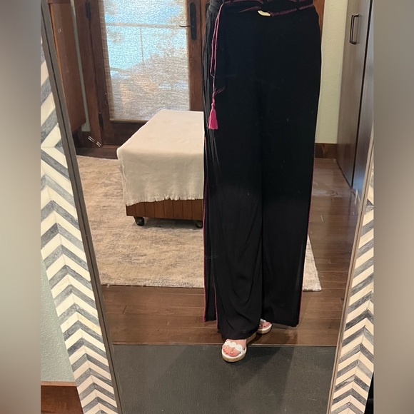 Trina Turk Black Slit wide leg pants size M - Picture 6 of 9